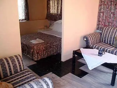 Pensiune Romantic Palace Agios Gordios (Corfu)