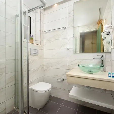 Romantic Palace ゲストハウス アギオス・ゴルディオス