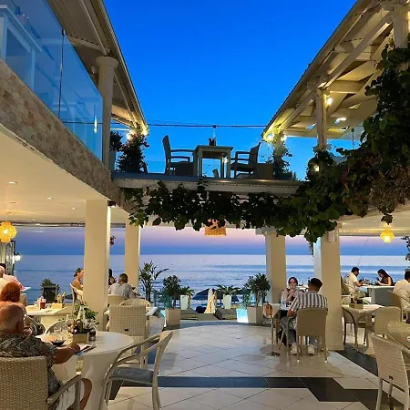 Romantic Palace Konukevi 4*