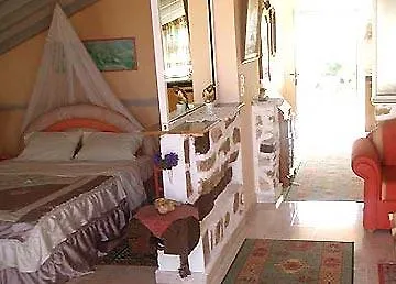 Romantic Palace Pensionat Agios Gordios (Corfu)