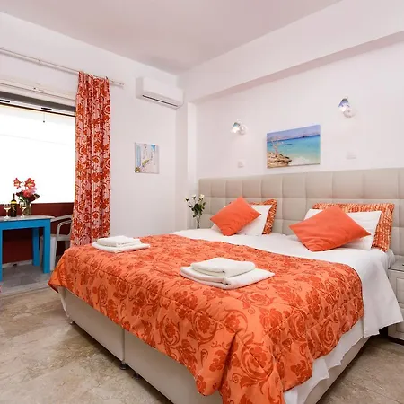 Romantic Palace 3*
